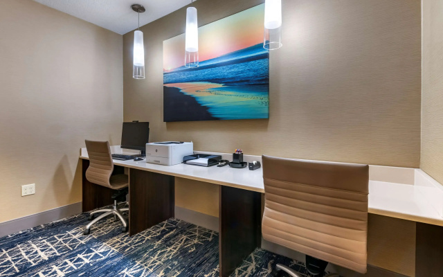 Best Western Plus Orlando East- UCF Area