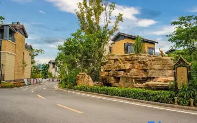 Xianning Garden Four-bedroom Exclusive Villa