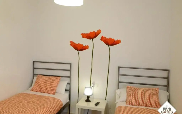 Fivegates
