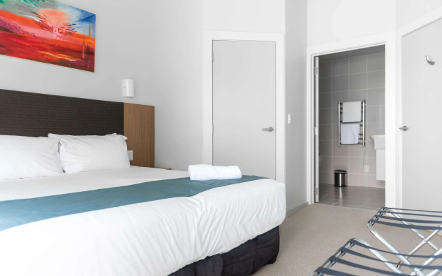 Ocean Breeze Hotel