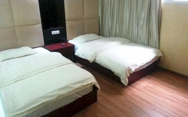 Hengfeng Busiess Motel(武汉恒丰商务宾馆（江汉路协和医院店）)