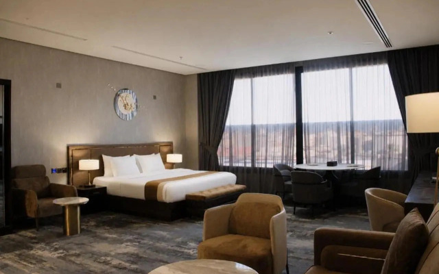 Leaf Suites