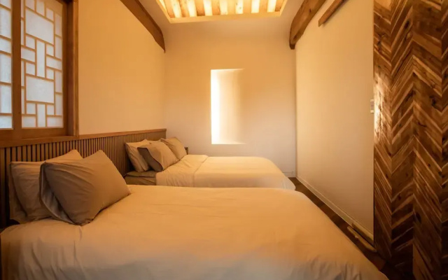 Soi Hanok Stay