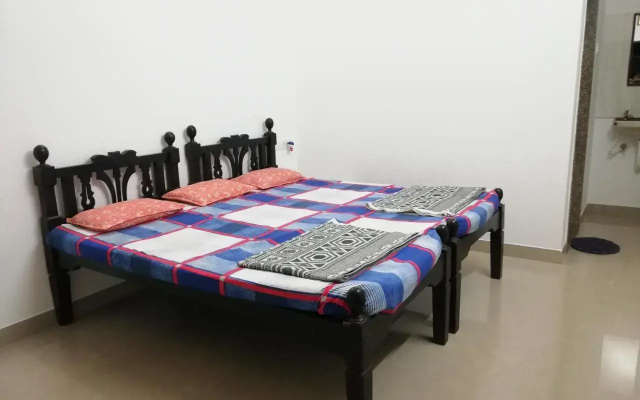 Adarsh Niwas