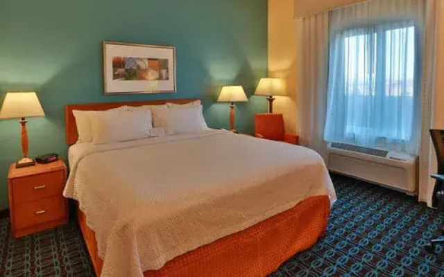 Fairfield Inn & Suites Burlington