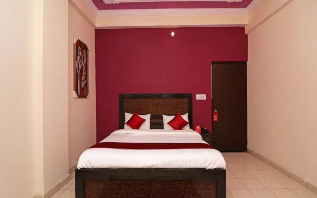 OYO 12123 Hotel Sweet Dreams