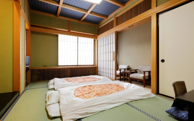 Okada Ryokan Warakutei