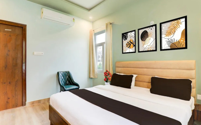 Super Deluxe Room Hotel Madhuvan & Lawn