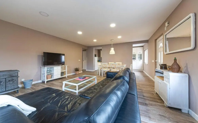 Amazing Home in Vinisce With 4 Bedrooms and Wifi