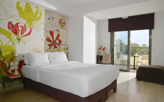 Airotel Patras Smart
