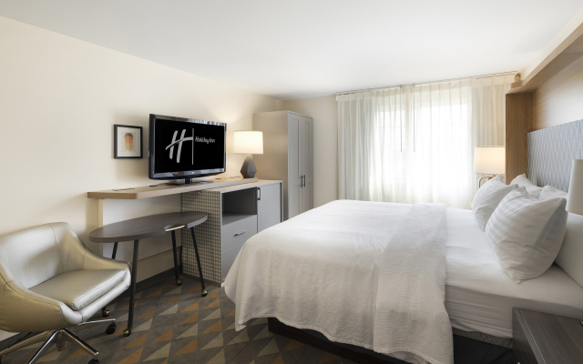 Holiday Inn : Bloomington W MSP Airport Area by IHG