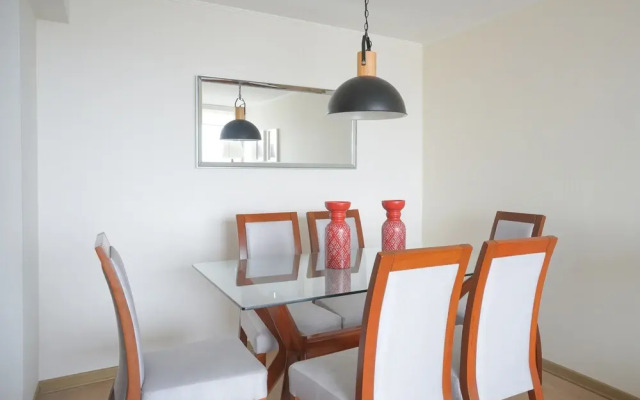 GLOBALSTAY. Martino 2BR Apartments. Sea View, Pool, Gym, BBQ