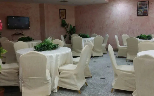 Danat Alhada Resort