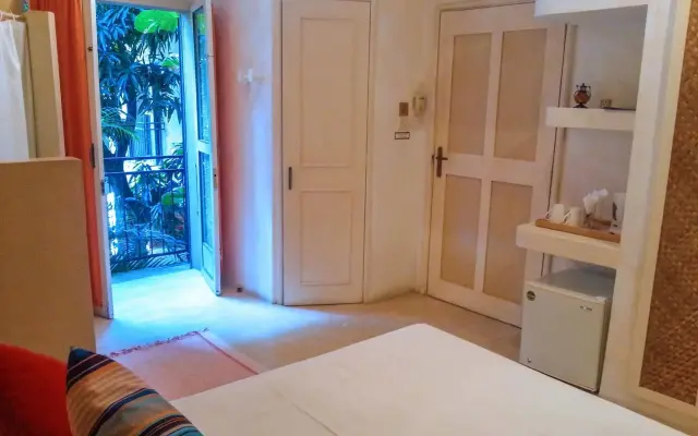 Sous le Badamier Boutique Hotel & Spa