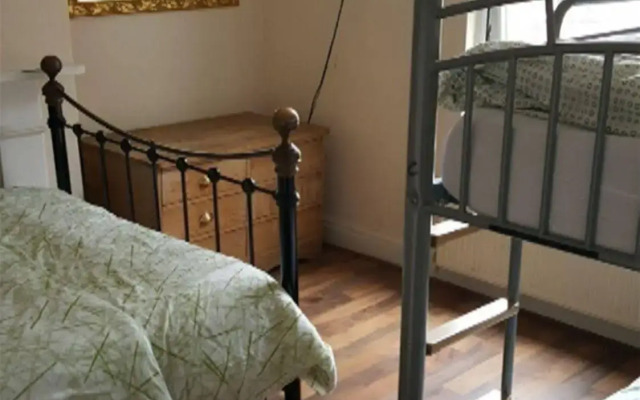 Anfield Road Euro Hostel