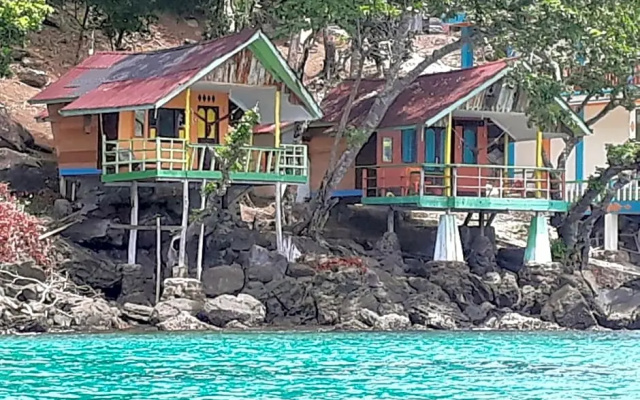 Yulia Bungalow