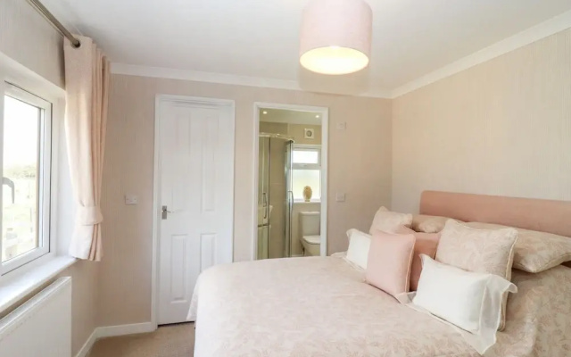 12 Bucklesham Park