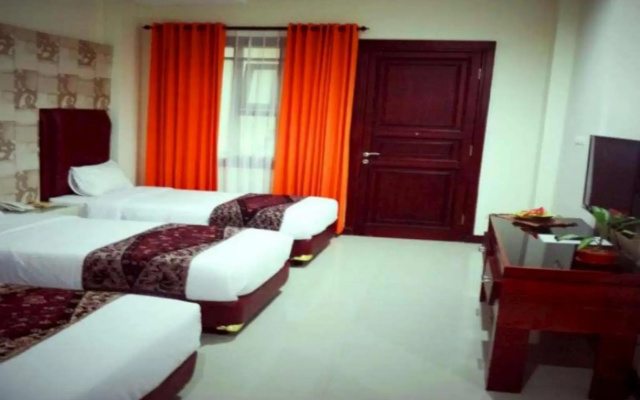 Grand City Batu Hotel