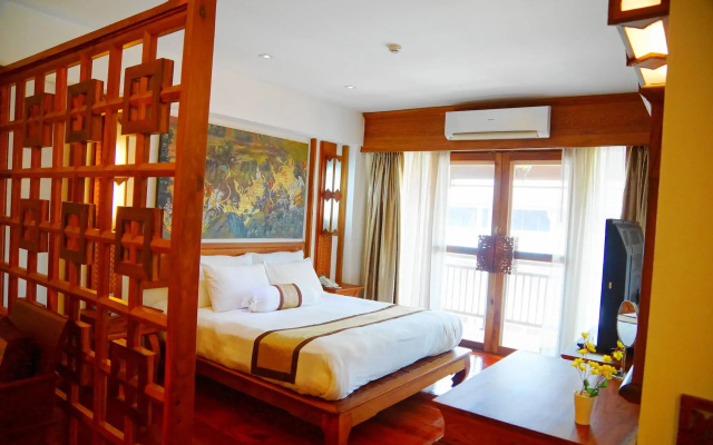 Chanthapanya Hotel