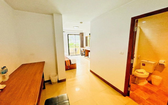 Patong V Hotel
