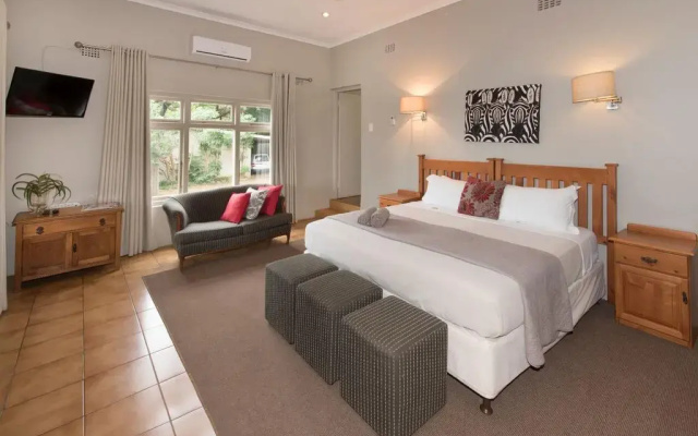 Ngoye Lodge