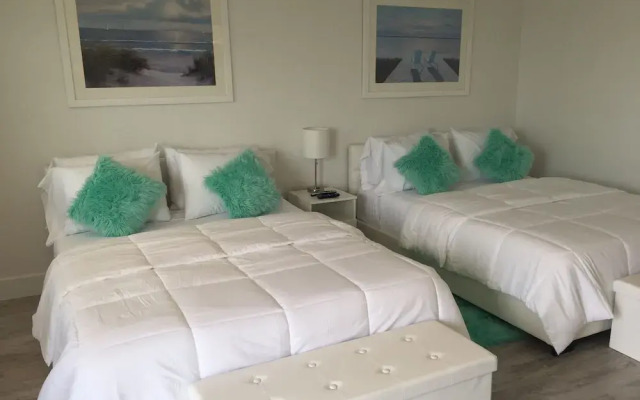 Hotel Corduroy