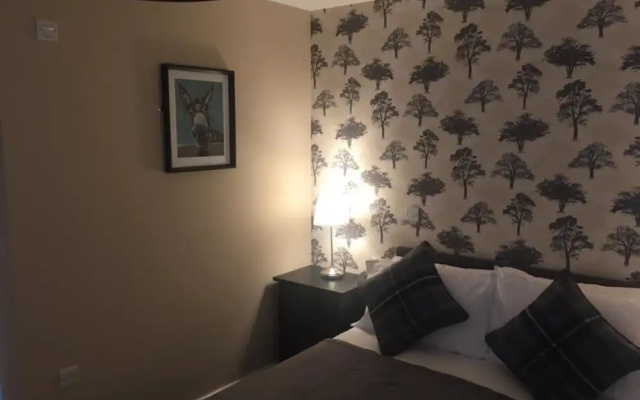 Red Lion Breachwood Green Rm1