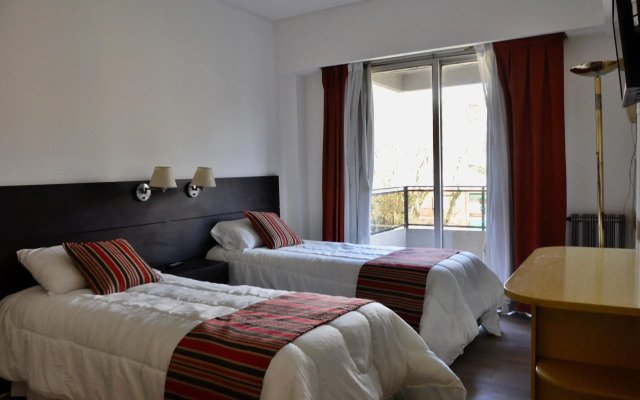 Golf Tower Suites & Apartments