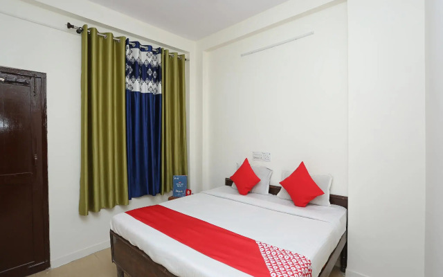 OYO 28260 Hotel Ganga Sagar