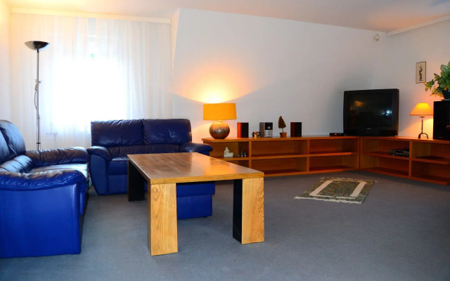 Apartments Holiday Pec