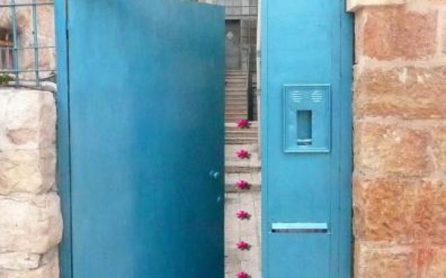 Diana's B&B Израиль, Иерусалим - отзывы, цены и фото номеров - забронировать отель Diana's B&B онлайн вид на фасад