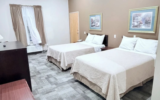 Best Western Collins Inn & Suites