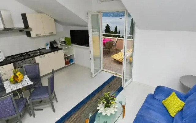 Villa Ana Apartments