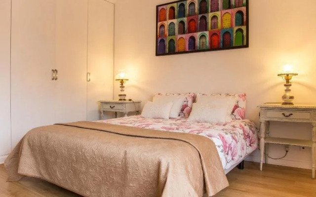 Petunia - Guest House
