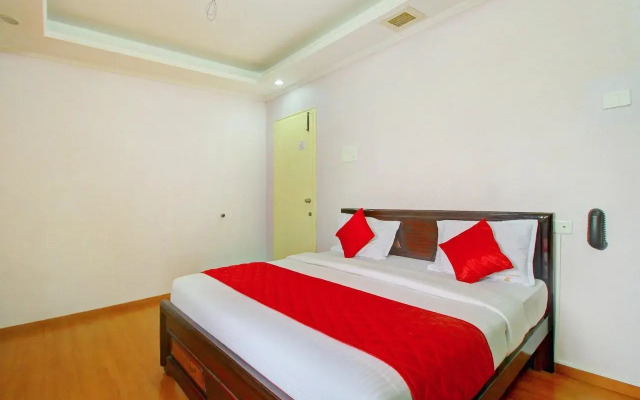 OYO 6732 Dheeran Residency
