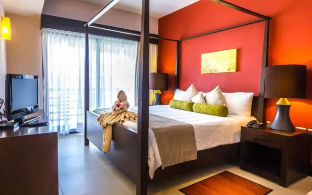 Aldea Thai 306