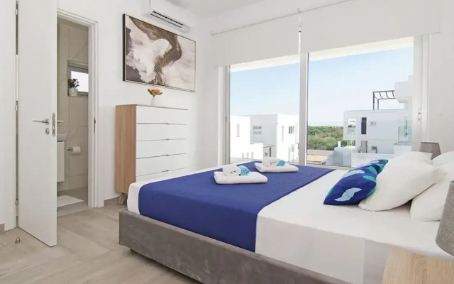 Amelia Paralimni in Paralimni