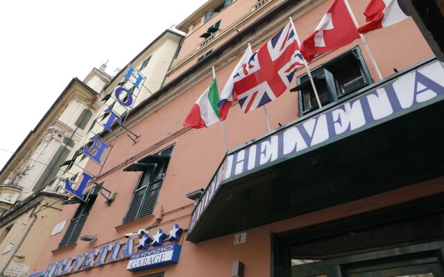 Hotel Helvetia Генуя вид на фасад