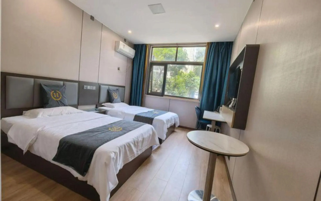 Honglilai Hotel