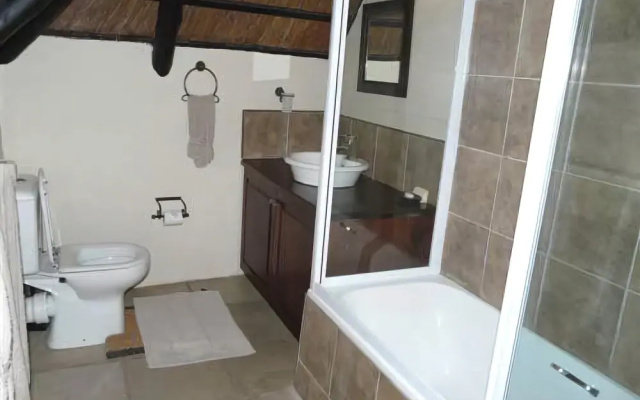 Crawfords Beach Lodge & Cabins