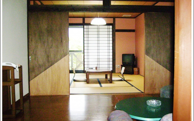Yufuin Bath Satoyamasafu