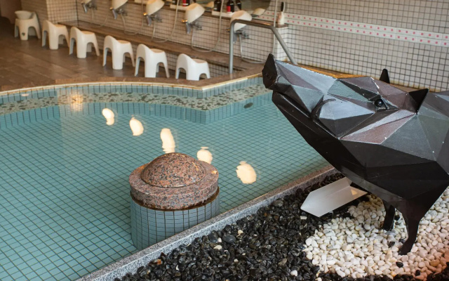 Hotel Second Stage