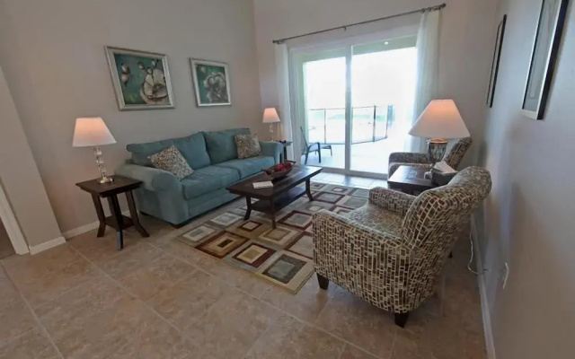 Luxury Home Close by Theme Parks