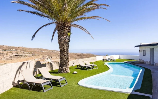 Oasis Tenerife Studio 1