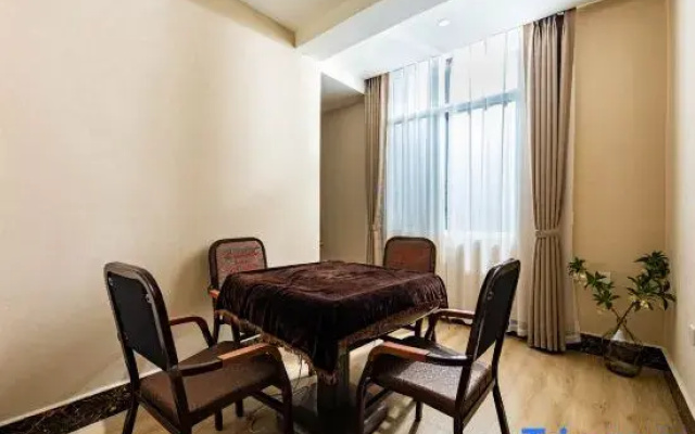 Nanzhao Cheap Hotel (Weishan Ancient City High-speed Railway Station Branch)