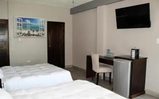 Barefoot Caribe Hotel