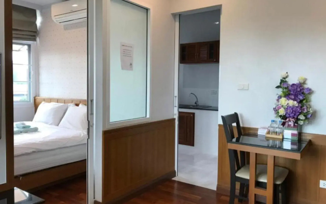 KM Condo