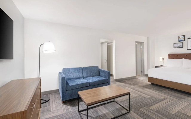 Four Points by Sheraton Spartanburg