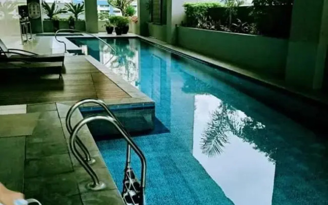 14d mosaic staycation