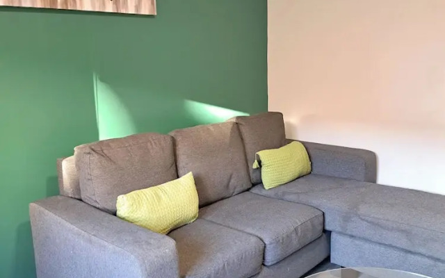 Affordable 1 Bedroom Flat in City Centre